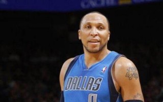 nba球员通道球星打扮，nba球员通道着装图片