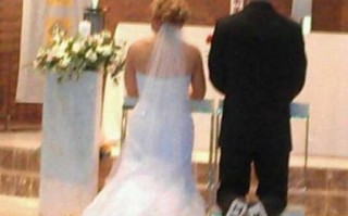 婚礼损友恶搞视频，婚礼损友恶搞视频大全