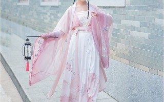 汉服加厚女生怎么穿搭，汉服加厚女生怎么穿搭好看
